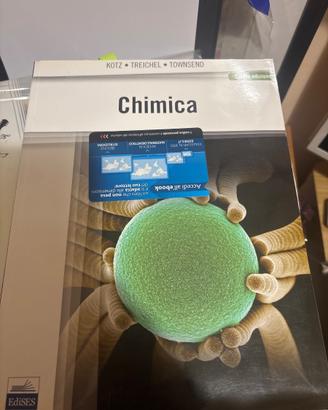 Libro universitario di chimica