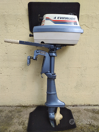 Motore fuori bordo Evinrude