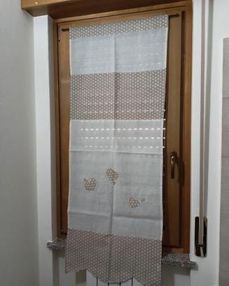 Coppia tendine fantasia cuori pois ricamati