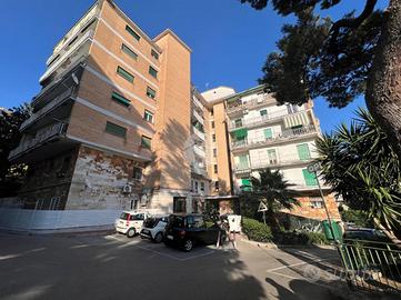 3 LOCALI A NAPOLI