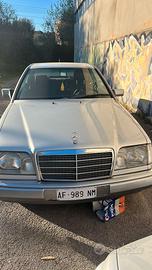 Mercedes-Benz E 200 Classe E - W124 Coupe Coupe CE