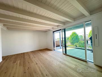 Appartamento di 125 m² con 3 locali e box auto a C