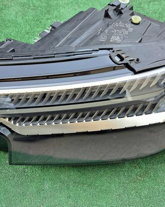 AUDI Q4 E-TRON MATRIX Faro Fanale Sinistro SX