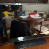 Televisore lg da 22 piu tv samsung 32