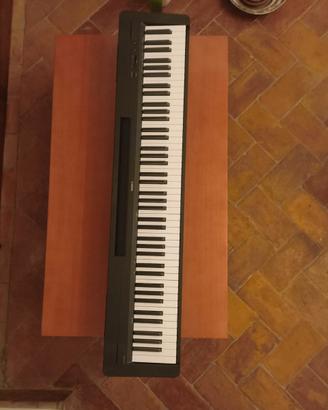 Pianola digitale Yamaha P-145