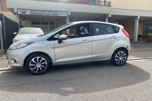 Ford Fiesta Ikon 1.2 60CV 5 porte