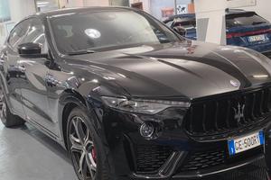 MASERATI LEVANTE GRANSPORT