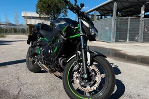 Kawasaki Z650 – Perfetta, sempre in hangar