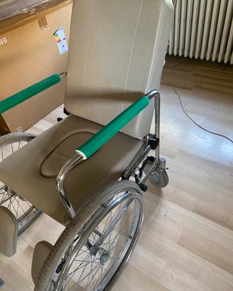 Sedia rotelle per disabili
