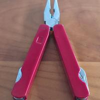 Multifunzione svizzero