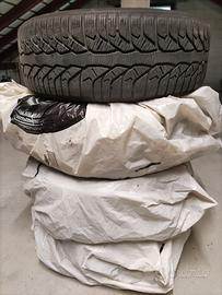 Gomme invernali per Ford Focus e Cmax