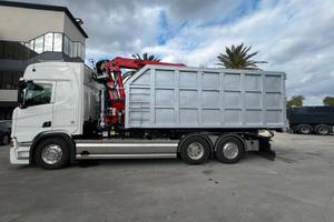 SCARRABILE SCANIA R520 EURO 6 CASSA GRU MARCHESI