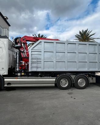 SCARRABILE SCANIA R520 EURO 6 CASSA GRU MARCHESI