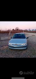 Peugeot 106