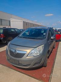 Opel Meriva anno 2011 ricambi usati
