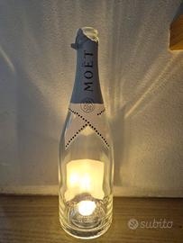 bottiglia moet bianco con luce 