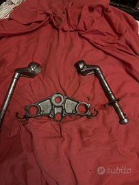 Semimanubri e pastta sterzo honda vfr 750 f