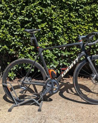 Kit Ciclismo Giant TCR Carbonio + Rulli + Garmin
