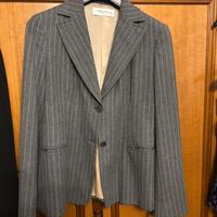 Tris di giacche eleganti