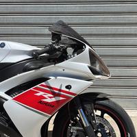 Yzf r1