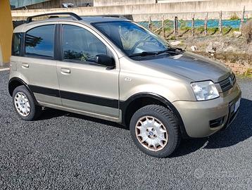 Fiat panda 4x4 glimbing