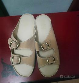 Ciabatte comode e regolabili 