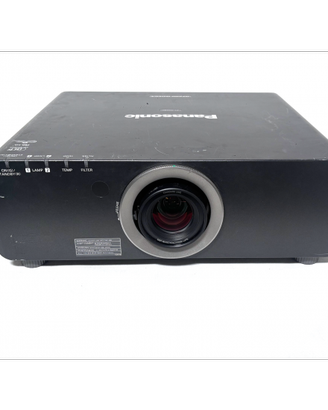 Proiettore Panasonic 6000 lumen ottica corta Wide