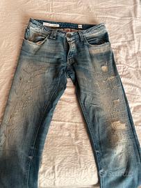 Pantalone jeens