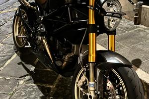 Ducati Monster 1100 s carene aggiuntive