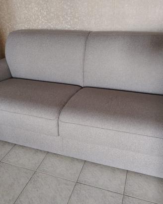 Divano letto tre posti tessuto
