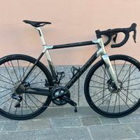 Bici Colnago C64 disc Tg 52s