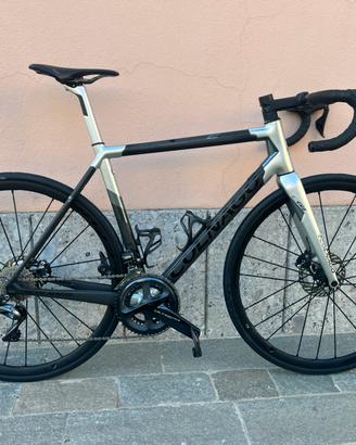 Bici Colnago C64 disc Taglia M (52s) 55 cm orizz.