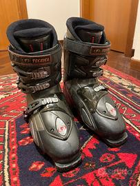 Scarponi sci marca TECNICA