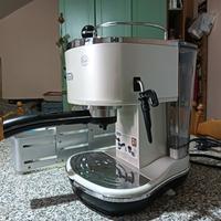 macchinetta del caffè de longhi