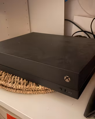 XBox One X
