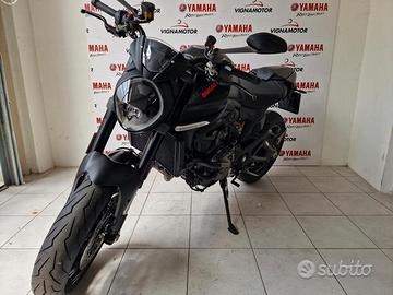 Ducati Monster 937 + Nero - 2021