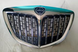 griglia anteriore mascherina lancia delta dal 2008