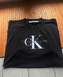 T shirt nera Clavin Klein nuova 🆕