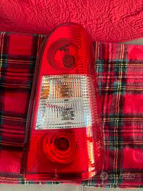 Faro posteriore ligier x too & x too s