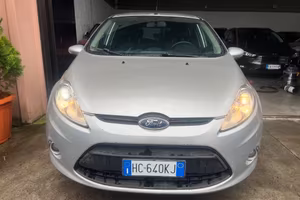 Ford Fiesta 1.2 82 CV 5 porte Titanium