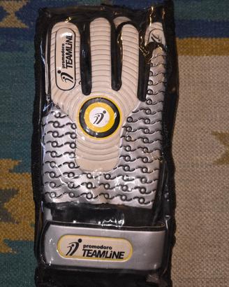 guanti da portiere  nuovi taglia 9 