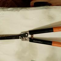 Cesoie troncarami per la  potatura FISKARS