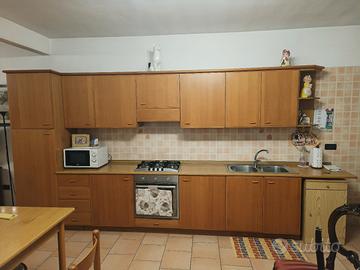 cucina in ciliegio usata