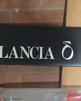 Profilo portellone posteriore Lancia Delta 1300 