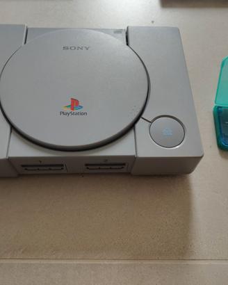 PlayStation 1 + Memory Card