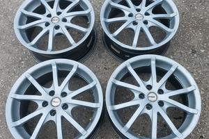 Cerchi in lega TSW R16