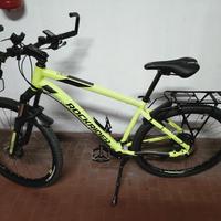 Mountain Bike Rockrider ST530