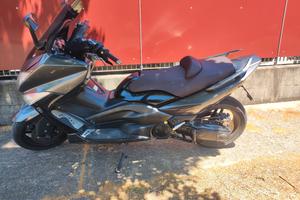 Yamaha Tmax 500