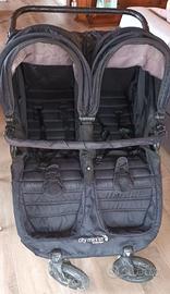 Passeggino gemellare/fratellare Baby Jogger