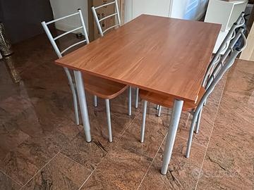 Tavolo con sedie – 75x120 cm, gambe regolabili